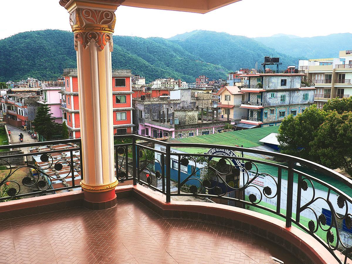 Aroma Tourist Hostel Pokhara Zewnętrze zdjęcie