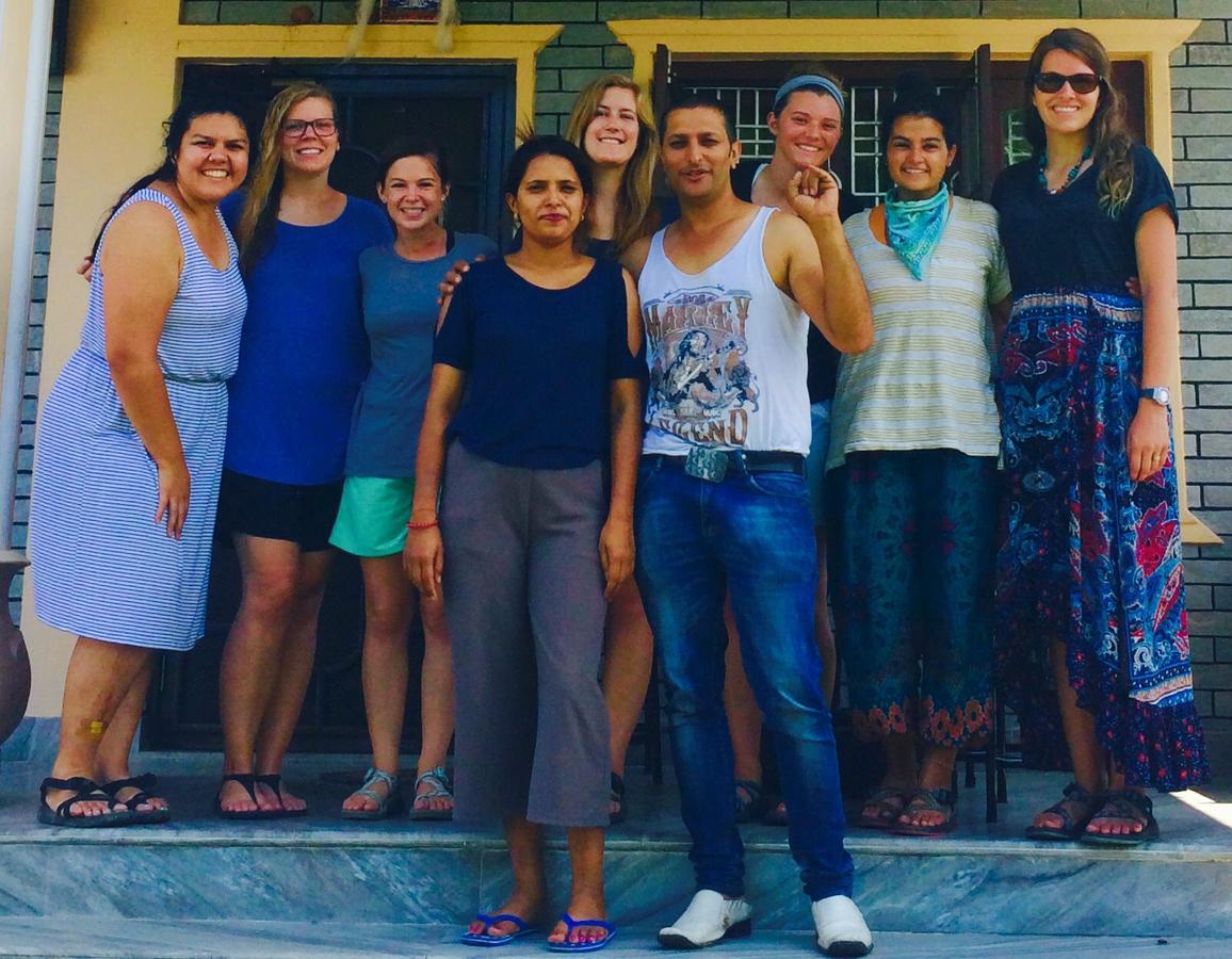 Aroma Tourist Hostel Pokhara Zewnętrze zdjęcie