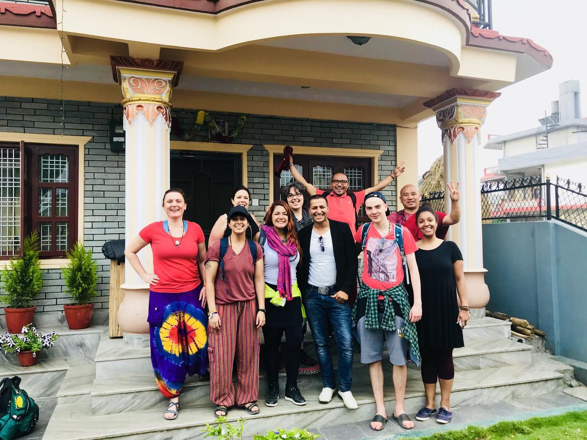 Aroma Tourist Hostel Pokhara Zewnętrze zdjęcie
