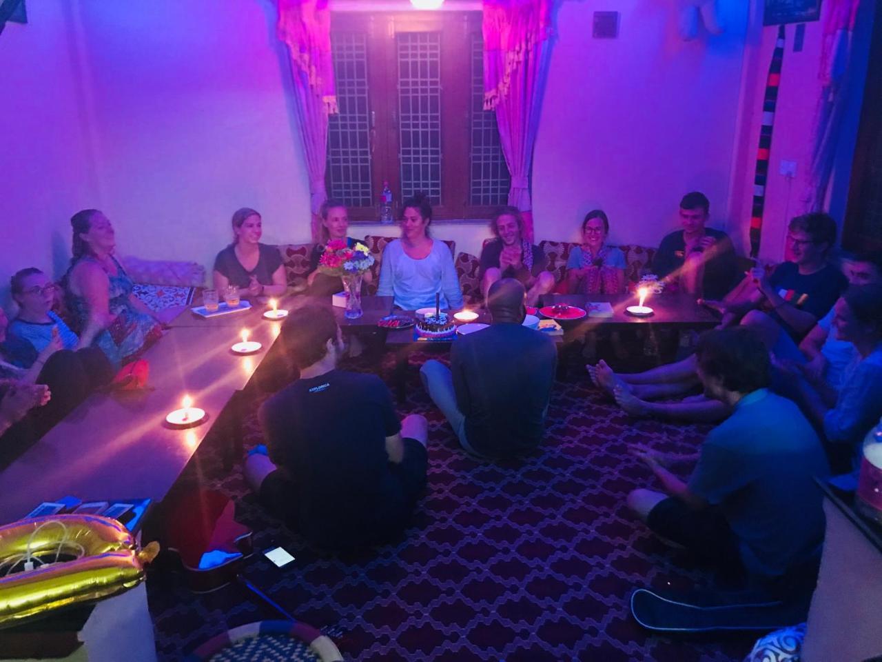 Aroma Tourist Hostel Pokhara Zewnętrze zdjęcie