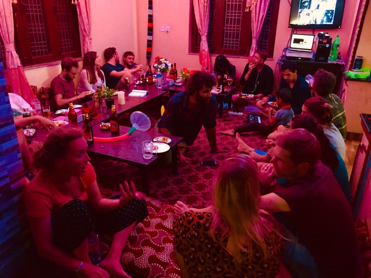 Aroma Tourist Hostel Pokhara Zewnętrze zdjęcie