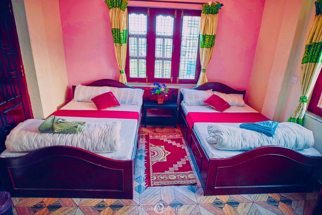Aroma Tourist Hostel Pokhara Zewnętrze zdjęcie